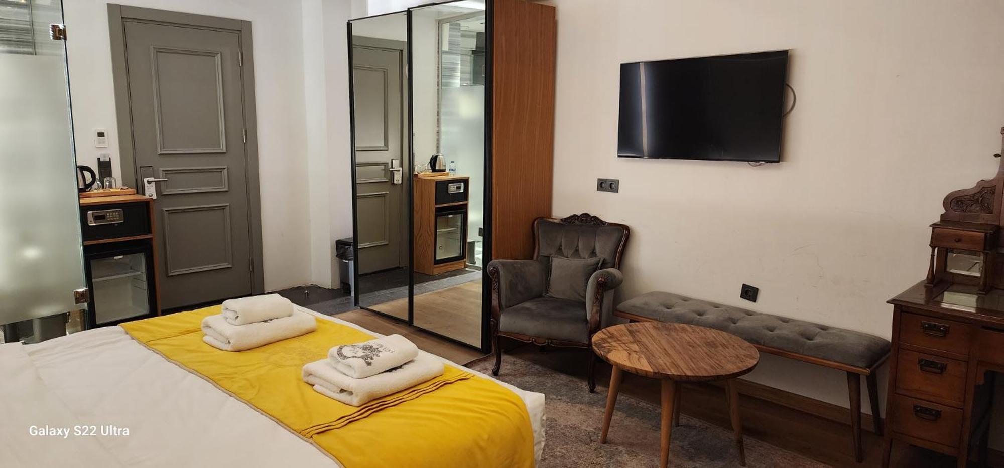 Aleksandr Pera Hotel Provincia di Provincia di Istanbul Esterno foto