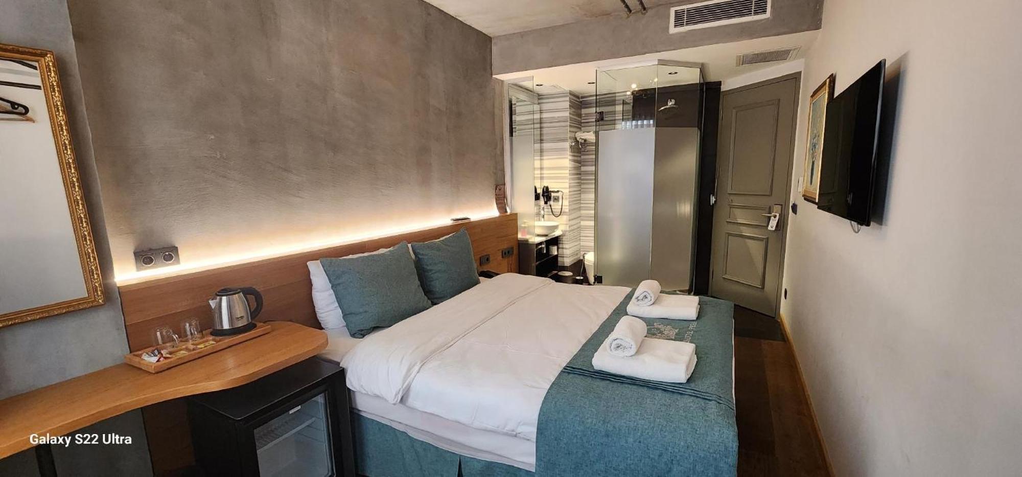 Aleksandr Pera Hotel Provincia di Provincia di Istanbul Esterno foto